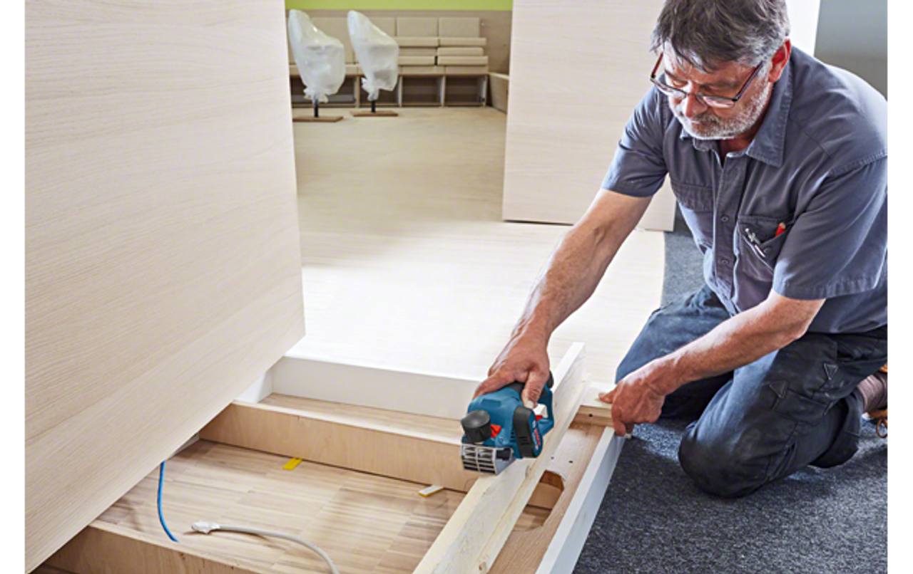 Bosch BOS-GH012V-08N 12v Cordless Planer (Bare Tool)