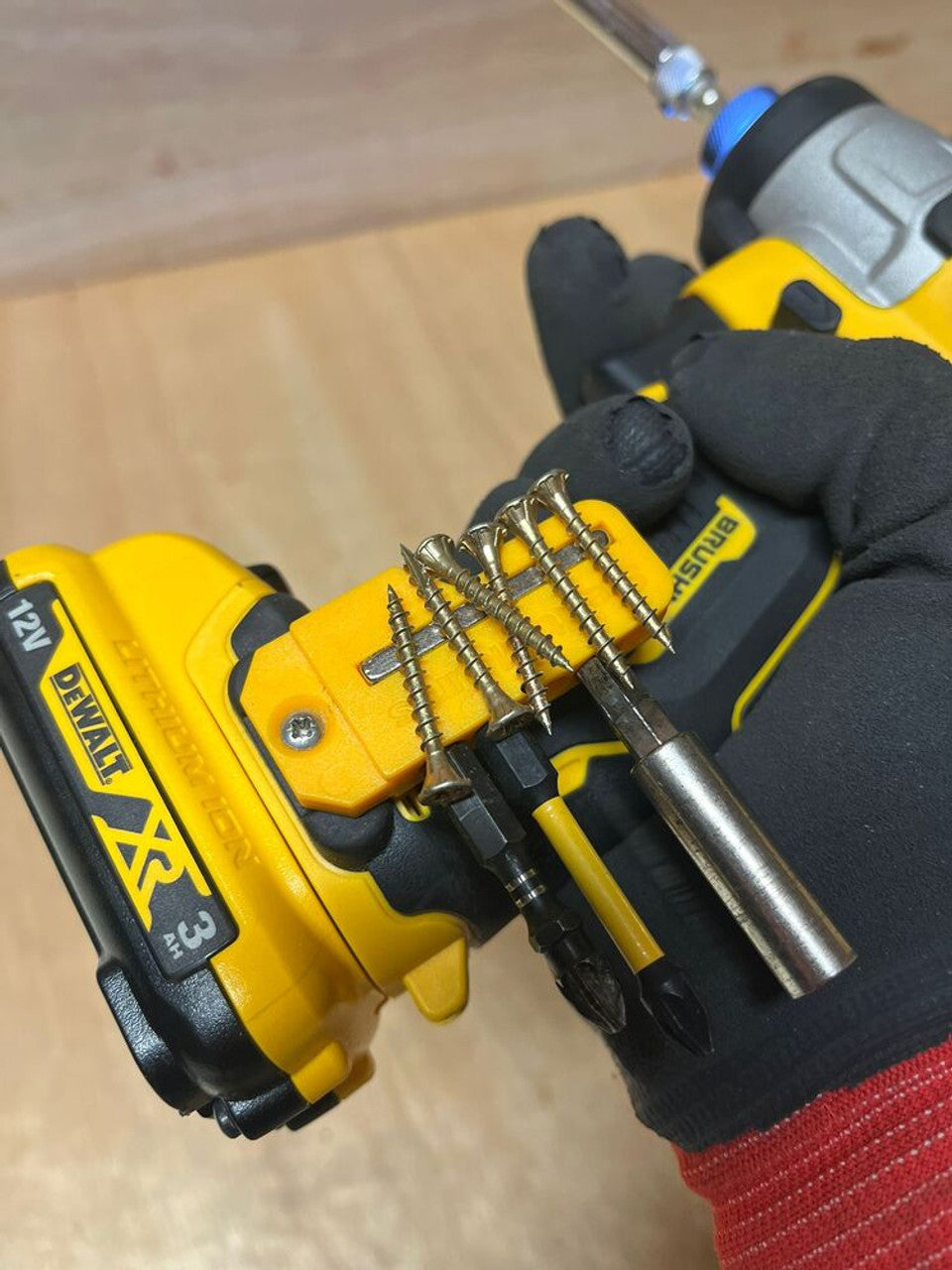 StealthMounts SM-BH-DW-4590-YLW 45° & 90° Magnetic Bit Holder for Dewalt XR & Flexvolt Tools Yellow 2-Pack