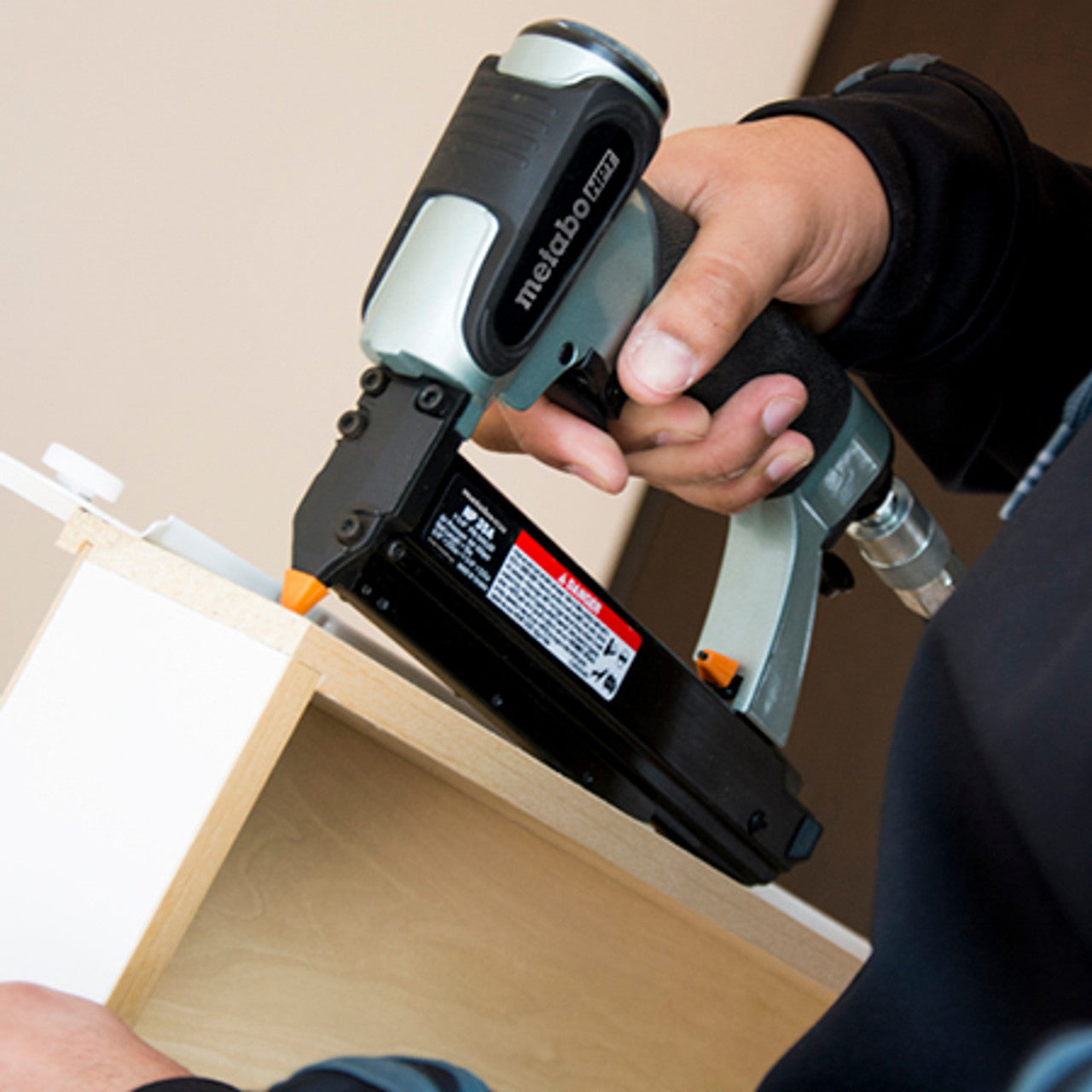 Metabo-HPT HPT-NP35AM 23ga Micro Pin Nailer