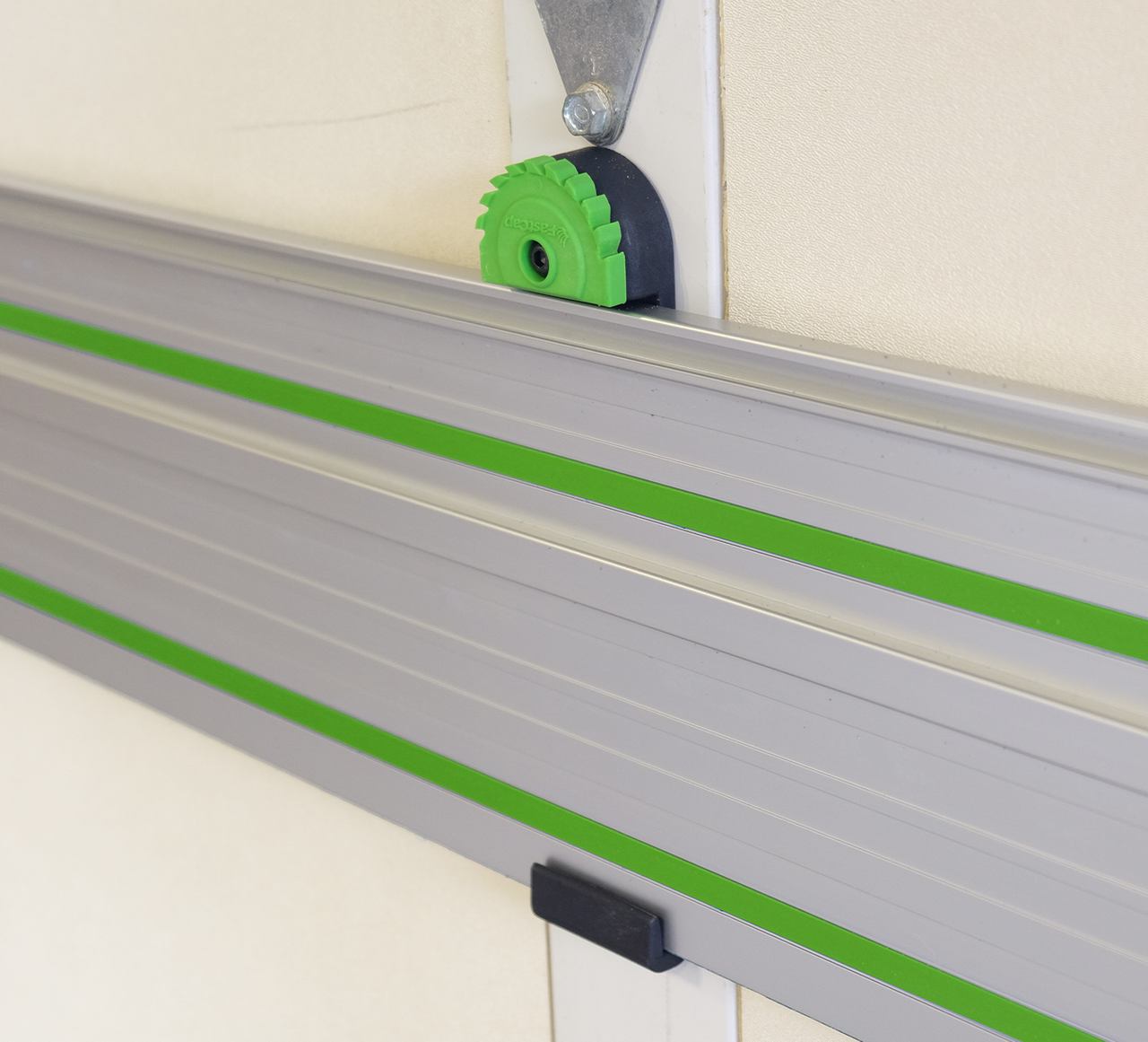 StealthMounts SM-TRACKMOUNT Track Saw Guide Mount