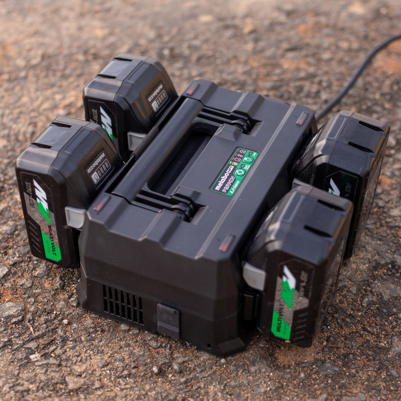 Metabo-HPT HPT-UC18YTSLM 4 Port 18V/36V Lithium Ion Battery Charger