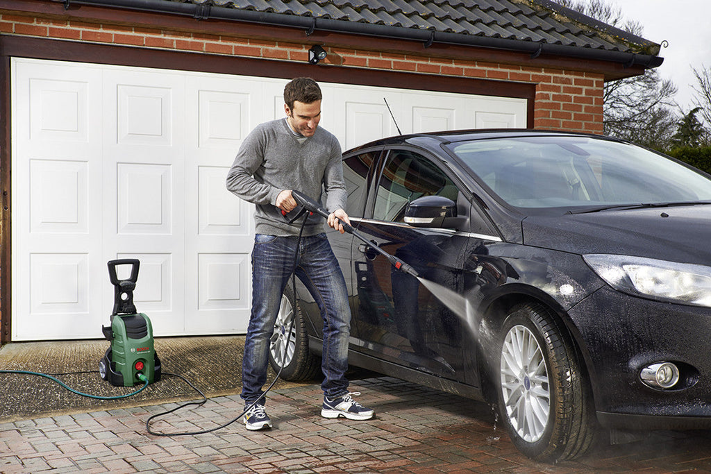 Bosch BOS-UNIVERSALAQUATAK-1900 Universal Aquatak 1900 Electric High-Pressure Washer, 1900 PSI
